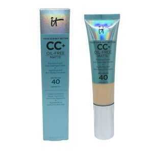 IT Cosmetics CC+ Oil-Free Matte Cream SPF 40 - 1.08 fl oz / 32 ml - Fair Light